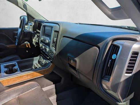 Used 2017 Chevrolet Silverado 1500 LTZ w/ High Desert Package image 27