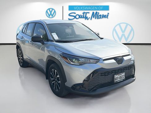 Used 2025 Toyota Corolla Cross AWD Hybrid image 1