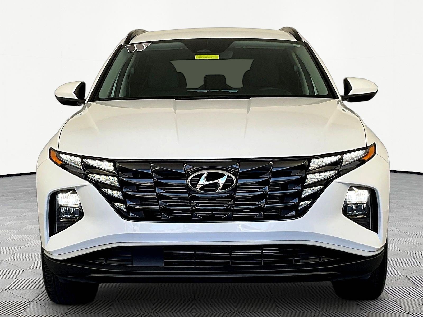 Certified 2024 Hyundai Tucson SEL AWD/4WD image 2