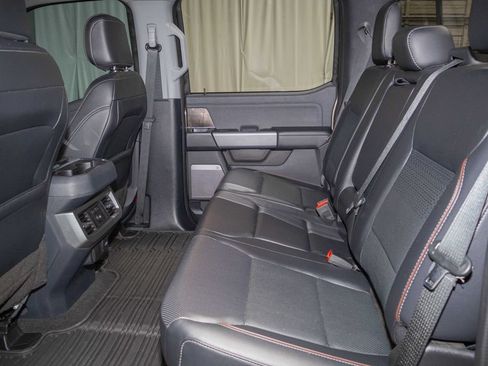 Used 2023 Ford F250 Lariat w/ Lariat Ultimate Package AWD/4WD image 13