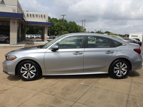 Used 2025 Honda Civic LX image 7