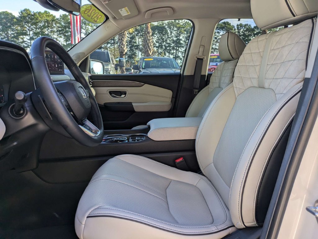 Used 2026 Honda Pilot Elite image 21