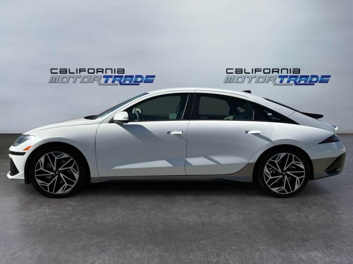 Used 2023 Hyundai Ioniq 6 SEL RWD image 8