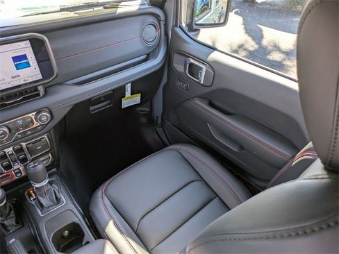 New 2026 Jeep Wrangler Unlimited Rubicon w/ Safety Group image 16