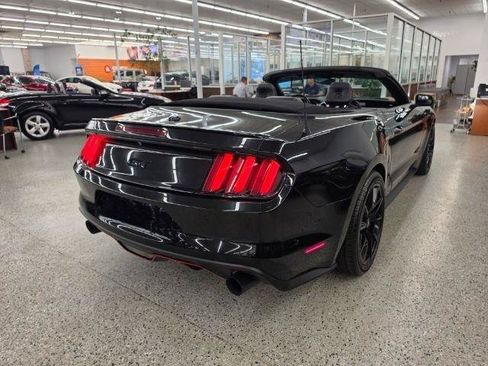 Used 2017 Ford Mustang GT Premium w/ Equipment Group 401A RWD image 10