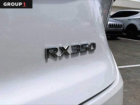 Used 2024 Lexus RX 350 FWD w/ Technology Package image 28