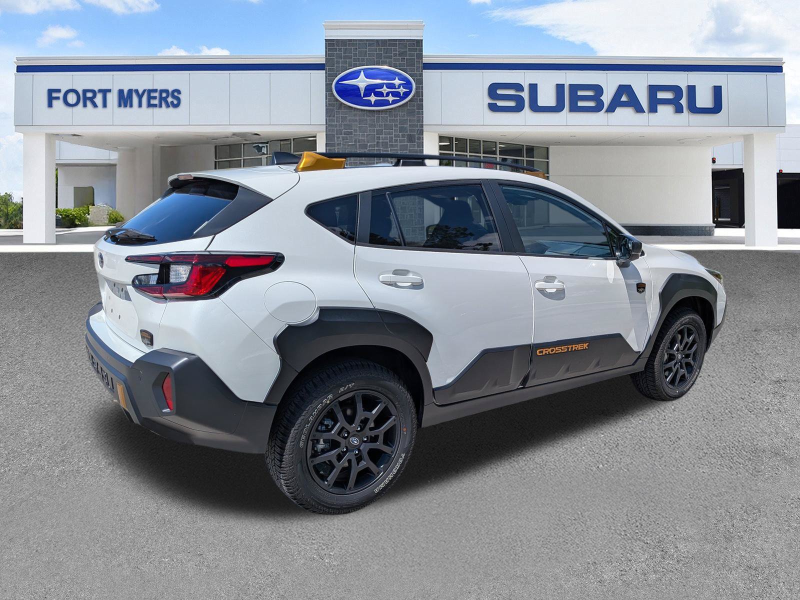 Used 2026 Subaru Crosstrek 2.5i Wilderness w/ Crosstrek Mirror Package AWD/4WD image 4