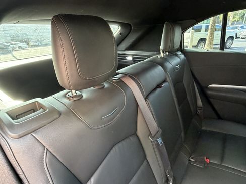 Used 2021 Cadillac XT4 Premium Luxury AWD/4WD image 40