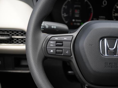 New 2026 Honda HR-V LX image 21