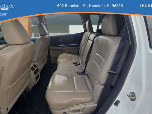 Used 2017 Honda Pilot EX-L image 10