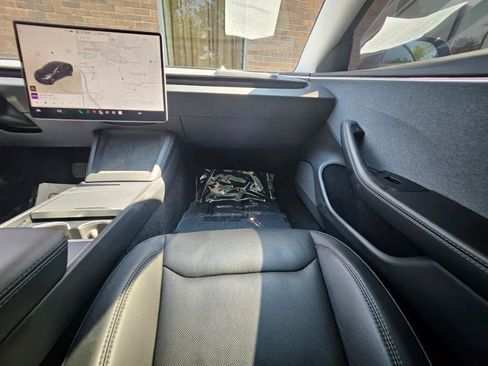 Used 2024 Tesla Model 3 RWD image 55