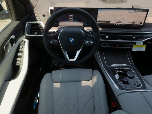 New 2026 BMW X5 xDrive50e w/ Climate Comfort Package AWD/4WD image 16