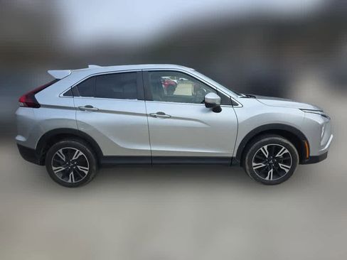 Used 2023 Mitsubishi Eclipse Cross SE image 2