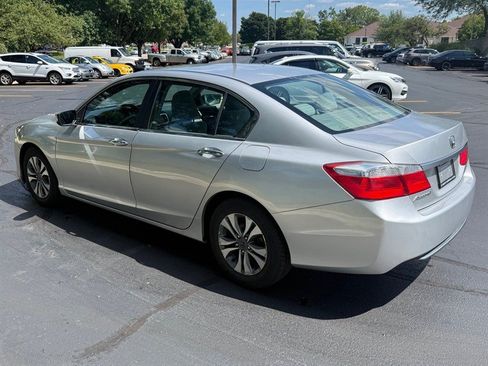 Used 2013 Honda Accord LX image 8