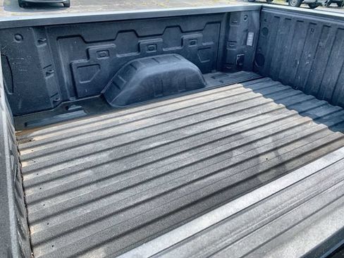 Certified 2023 Chevrolet Silverado 1500 LT AWD/4WD image 24