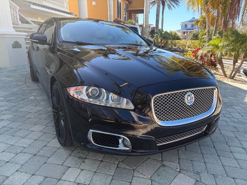 Used 2013 Jaguar XJ L Ultimate image 25