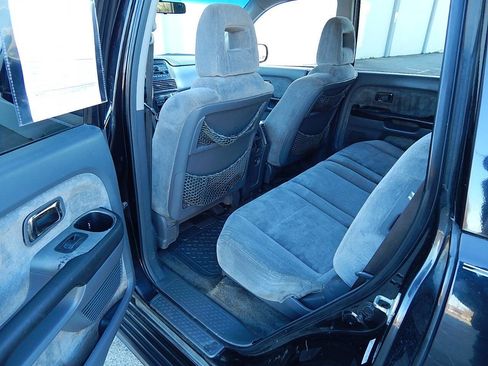 Used 2004 Honda Pilot EX image 10