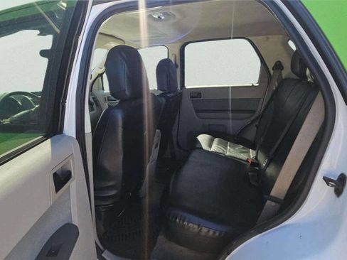 Used 2011 Ford Escape 2WD Hybrid image 7