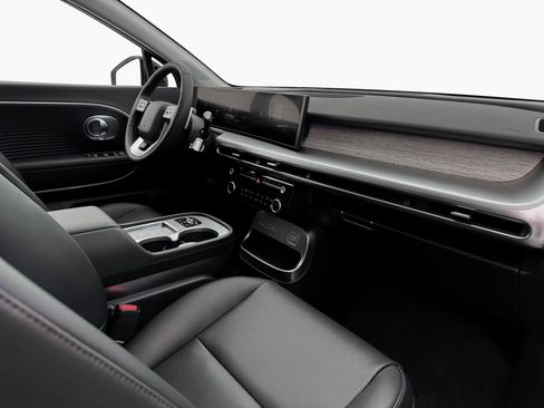 New 2026 Hyundai Ioniq 9 SEL AWD/4WD image 15