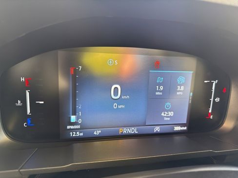 New 2026 Ford Maverick XLT w/ XLT Luxury Package image 28