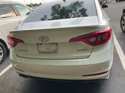 Used 2015 Hyundai Sonata Sport w/ Option Group 04 FWD image 6