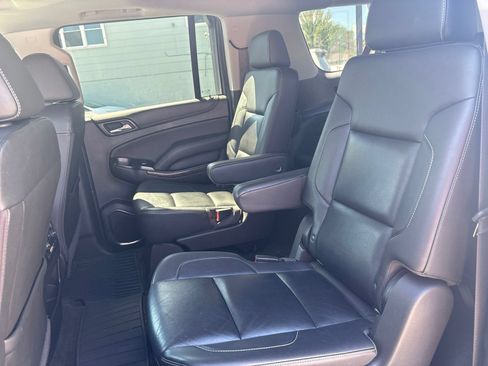 Used 2016 Chevrolet Suburban LT AWD/4WD image 14