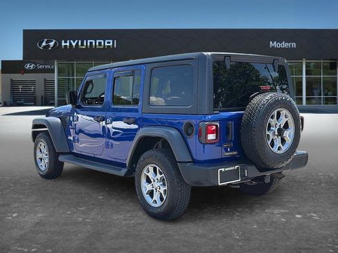 Used 2020 Jeep Wrangler Unlimited Sport AWD/4WD image 5