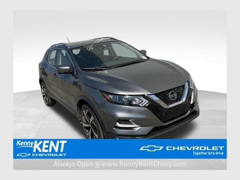 Used 2022 Nissan Rogue Sport SL AWD/4WD image 1