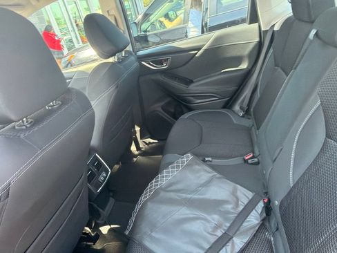 Certified 2023 Subaru Forester Premium AWD/4WD image 10