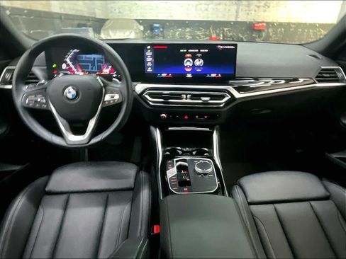 Used 2023 BMW 230i Coupe w/ Convenience Package RWD image 17