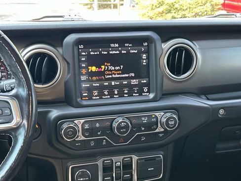 Used 2020 Jeep Wrangler Unlimited Rubicon AWD/4WD image 16