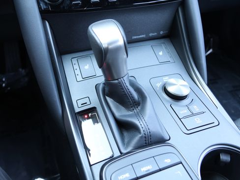Used 2024 Lexus IS 350 F Sport RWD image 28