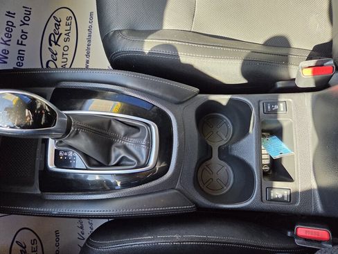 Used 2017 Nissan Rogue SL w/ SL Premium Package image 21