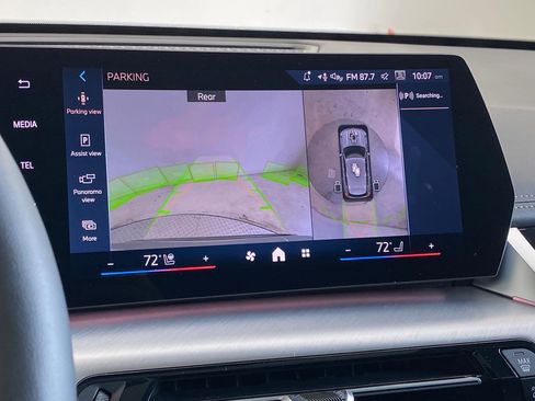 New 2026 BMW X1 xDrive28i w/ Technology Package AWD/4WD image 27