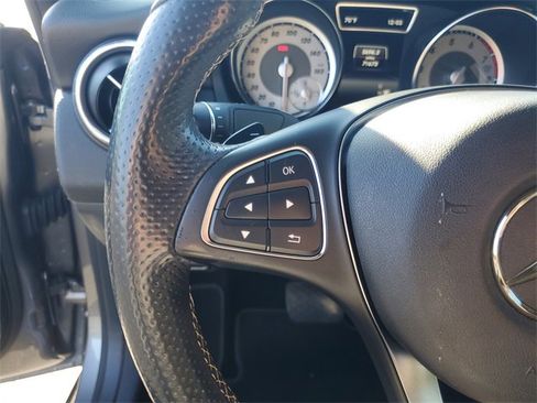 Used 2015 Mercedes-Benz CLA 250 image 15