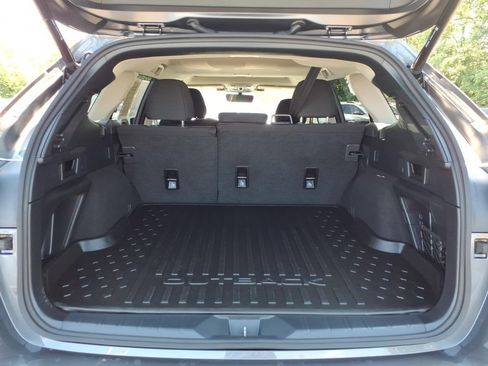 Certified 2025 Subaru Outback Premium AWD/4WD image 18
