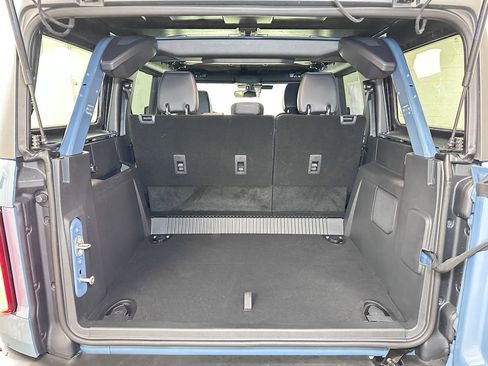 New 2025 Ford Bronco Outer Banks w/ Sasquatch Package image 13