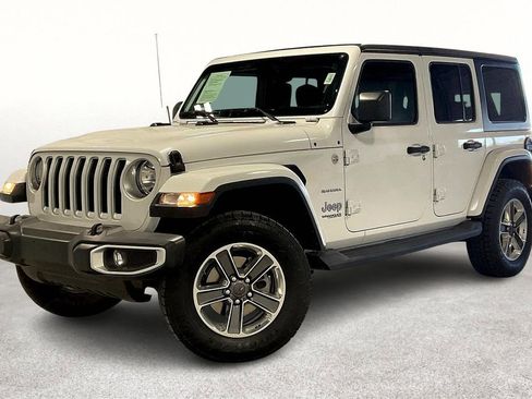 Used 2020 Jeep Wrangler Unlimited Sahara image 14