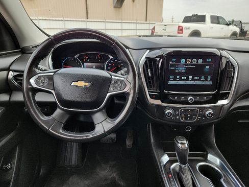 Used 2019 Chevrolet Traverse LT FWD image 10