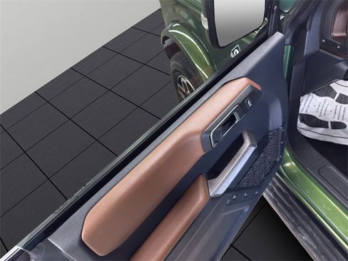 Used 2022 Ford Bronco Outer Banks image 33