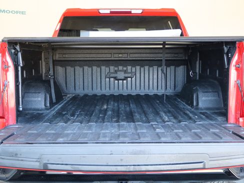 Used 2023 Chevrolet Silverado 1500 LT Trail Boss w/ Protection Package image 8