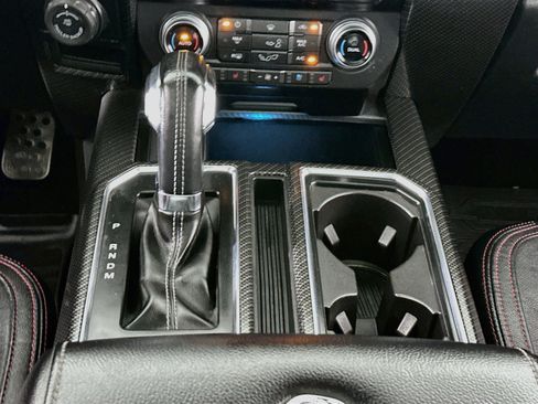 Used 2018 Ford F150 Lariat w/ Equipment Group 502A Luxury AWD/4WD image 13