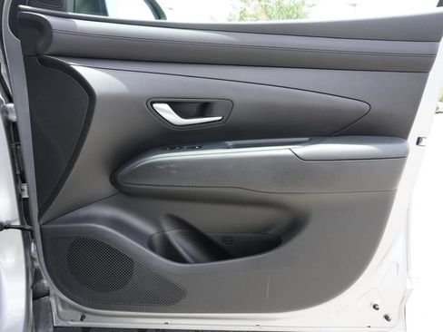 Used 2025 Hyundai Tucson SEL AWD/4WD image 21
