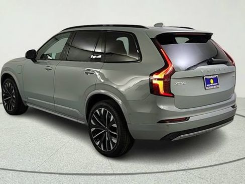 New 2026 Volvo XC90 T8 Ultra w/ Protection Package AWD/4WD image 5