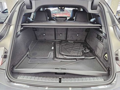 New 2026 BMW iX xDrive45 image 28