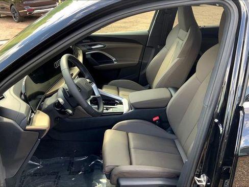 New 2025 Audi Q5 Premium Plus image 8