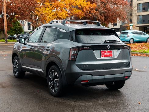 New 2026 Nissan Kicks SV w/ SV Premium Package image 4