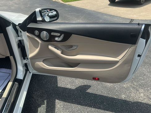 Used 2017 Mercedes-Benz C 300 4MATIC Cabriolet image 14