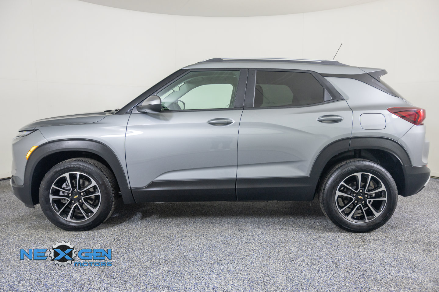 Used 2026 Chevrolet TrailBlazer LT AWD/4WD image 5