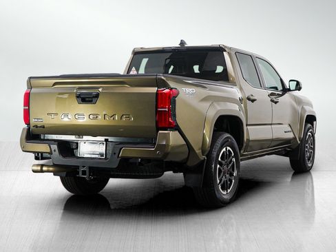 Used 2024 Toyota Tacoma TRD Sport image 5